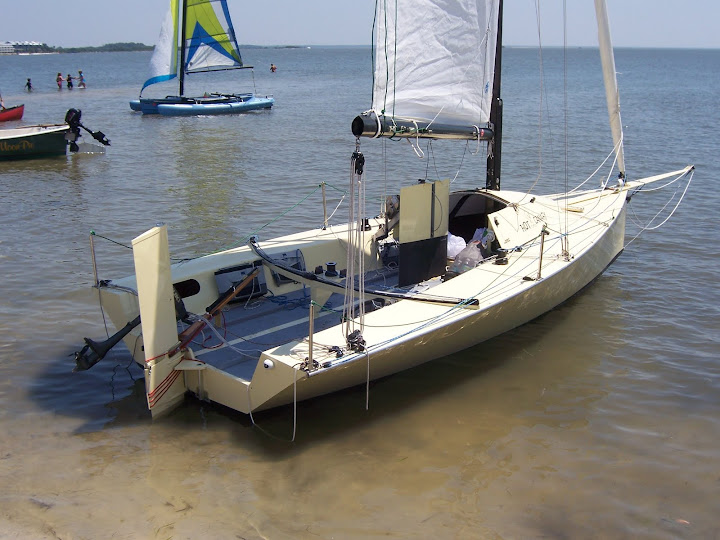 Designing and Building a Sailing Canoe: Travels with 