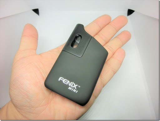 CIMG0611 thumb%255B4%255D - 【ヴェポライザー】WEECKE FENIX MINI(フェニックス　ミニ)レビュー。味、サイズ感ともに申し分なし！持ち運びやすく、自宅でも外出先でもシーンを選ばず使用できる。初心者から中級者や上級者まで、幅広い方にオススメ☆