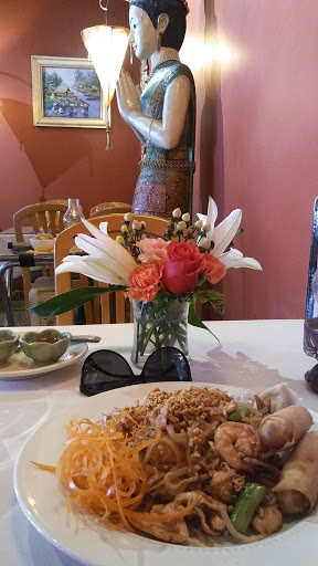 Thai Restaurant «House of Siam», reviews and photos, 542 Columbus Ave, Boston, MA 02118, USA