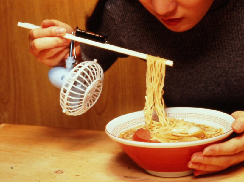 chindogu-noodle-cooler