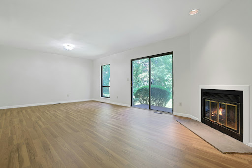 Apartment with pool 5
