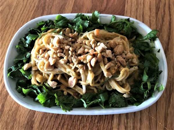 Red Curry Peanut Noodle Salad_image