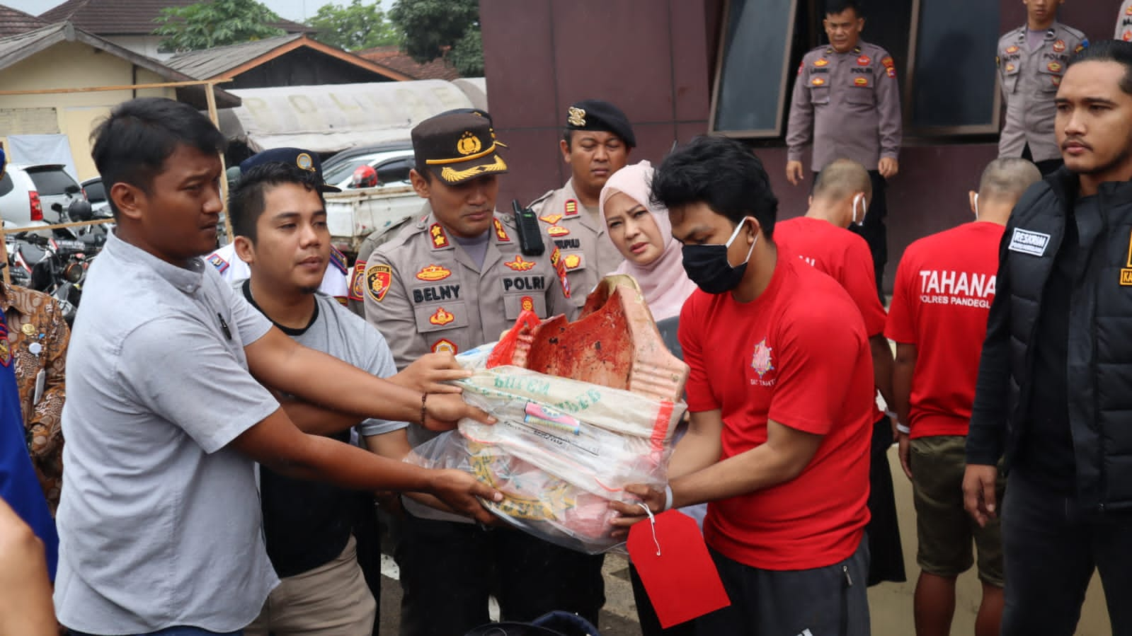 Polres Pandeglang Berhasil Ungkap Kasus Pembunuhan Seorang Wanita di Stadion Badak