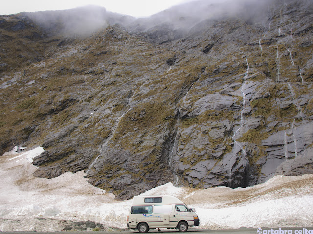 FIORDLAND. FIORDOS MILFORD SOUND Y DOUBTFUL - NUEVA ZELANDA EN AUTOCARAVANA. UN VIAJE DE ENSUEÑO (3)