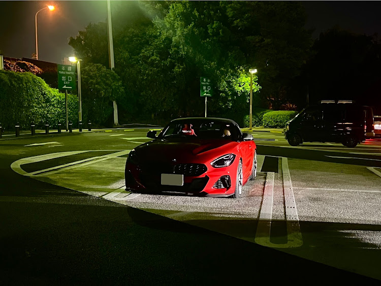 Z4の都筑PA・9月もよろしくお願いします。・都筑パーキング・RE-V7・みんなでつくろうホイール図鑑に関するカスタム事例の投稿画像1枚目