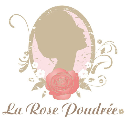 La Rose poudrée