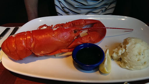 Seafood Restaurant «Red Lobster», reviews and photos, 17601 Castleton St, City of Industry, CA 91748, USA