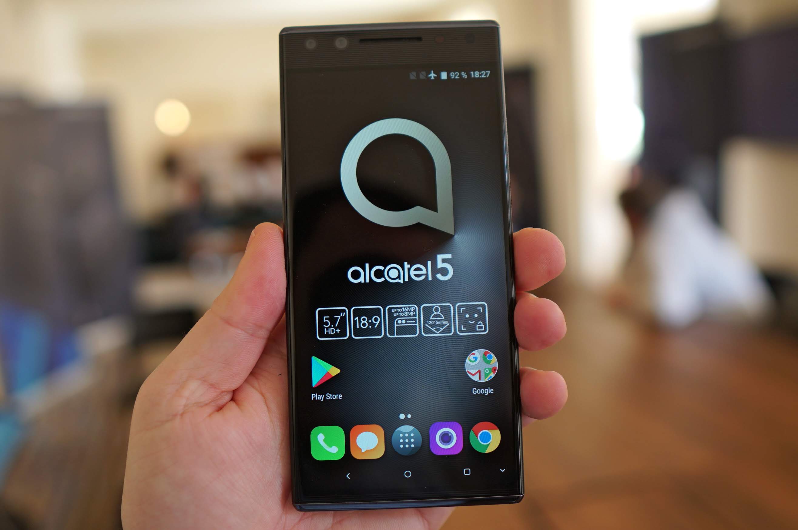 صور ومواصفات Alcatel 5 مع المميزات والعيوب وأدق تفاصيله