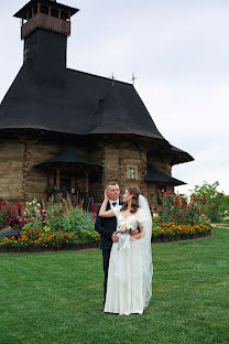 Photographe de mariage Cristina Melenciuc (cristinamelenciu). Photo du 25 avril 2023