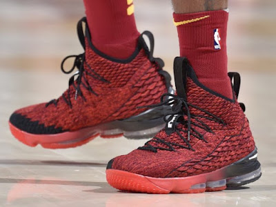 lebron 15s red