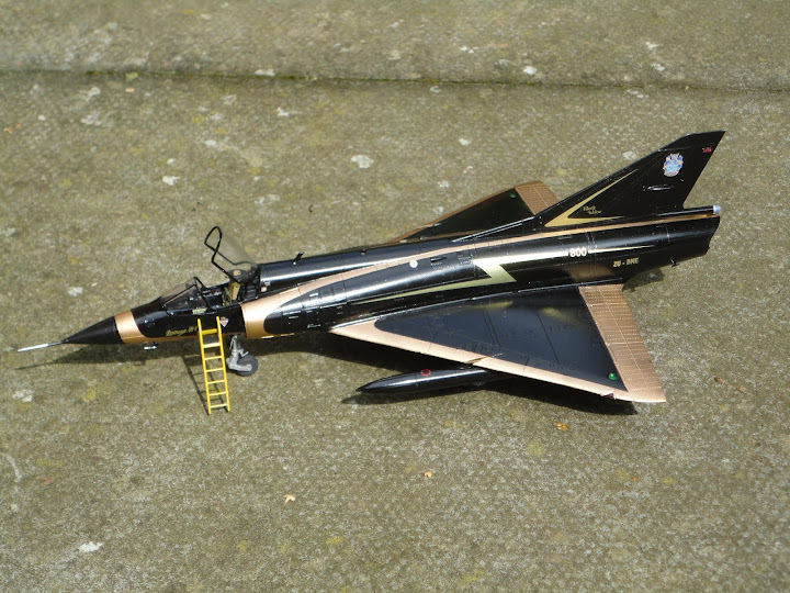 Hobby Boss 1:48 Black Widow Mirage IIICZ (80315) DSC00313