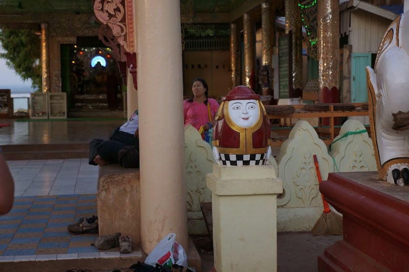 "Мы были в Мьянме!" "В Мя? В Мья? В Мня? Это что, это где?" ноябрь 2014г.