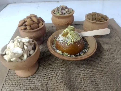 Bahubali Gulab Jamun (per piece)