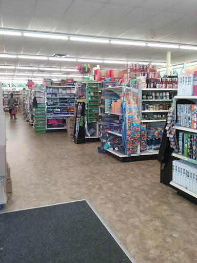 Dollar Store «Dollar Tree», reviews and photos, 440 Middlesex Rd, Tyngsborough, MA 01879, USA