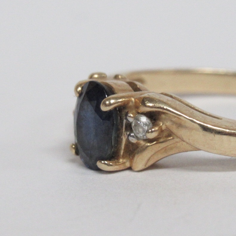 14K Gold Sapphire and Diamond Ring