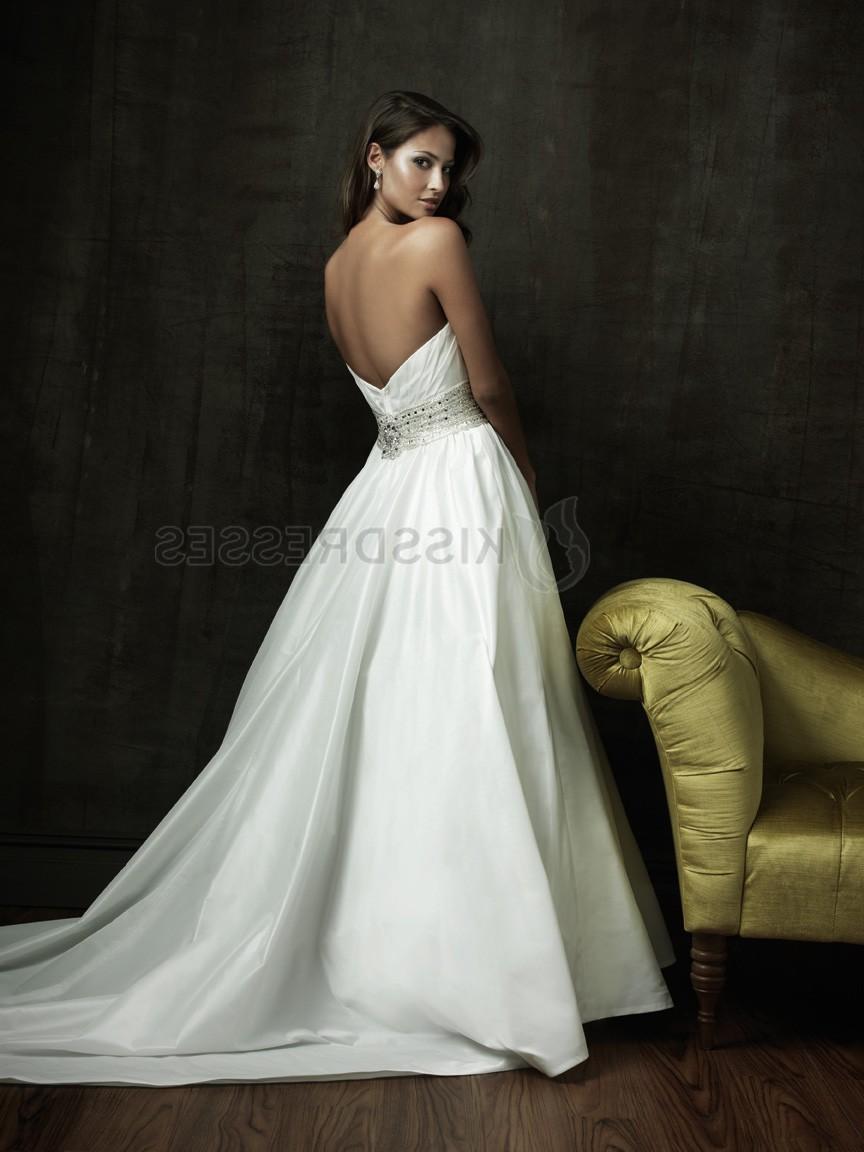 decoration wedding dress