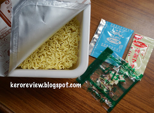 รีวิว บะหมี่กึ่งสำเร็จรูป ยากิโซบะ รสเค้กสตรอว์เบอร์รี่ (CR) Review Instant Noodles Yakisoba Short Cake Flavor with Vanilla Mayo, Myojo Foods Brand