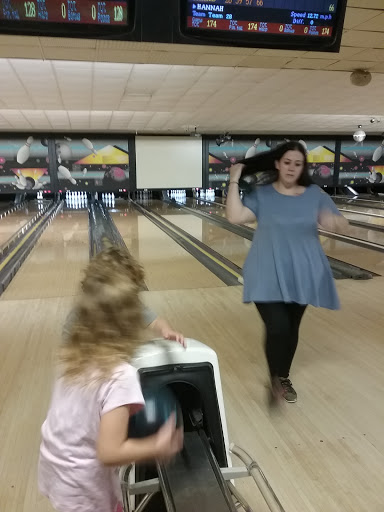 Bowling Alley «Airport Lanes», reviews and photos, 3501 Wildwood Ave, Jackson, MI 49202, USA