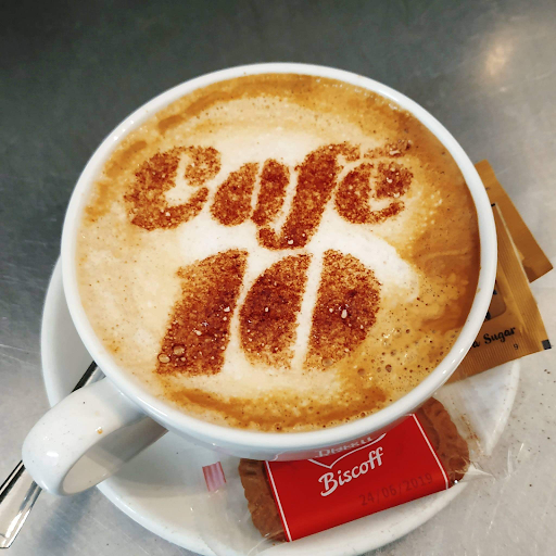 Cafe 10 logo