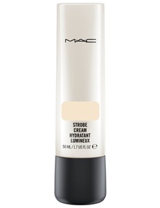 mac-inthespotlight-strobecream-peachlite