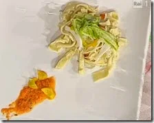 Fettuccine con seppie e peperoni