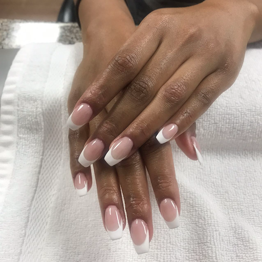 Twins Nails & Spa Uxbridge logo