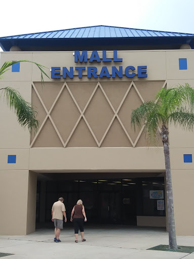 Shopping Mall «Sunshine Park Mall», reviews and photos, 2400 S Ridgewood Ave, South Daytona, FL 32119, USA