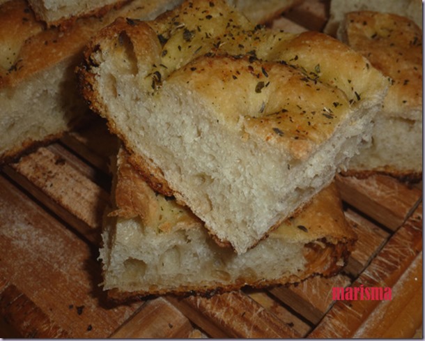 focaccia con aceite de hierbas,racion1 copia