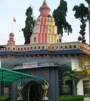 moregaon-temple