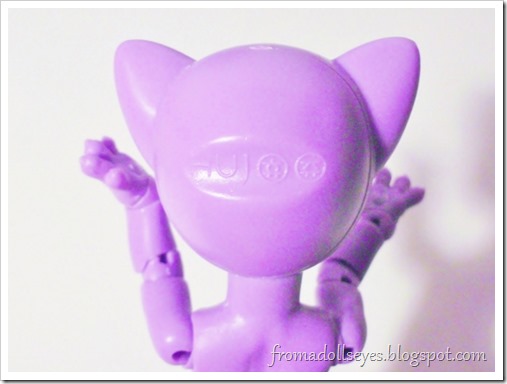 Unboxing a Hujoo Nano Freya, the tiny purple cat ball jointed doll.