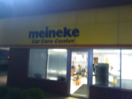 Auto Repair Shop «Meineke Car Care Center», reviews and photos, 803 N Gloster St, Tupelo, MS 38804, USA