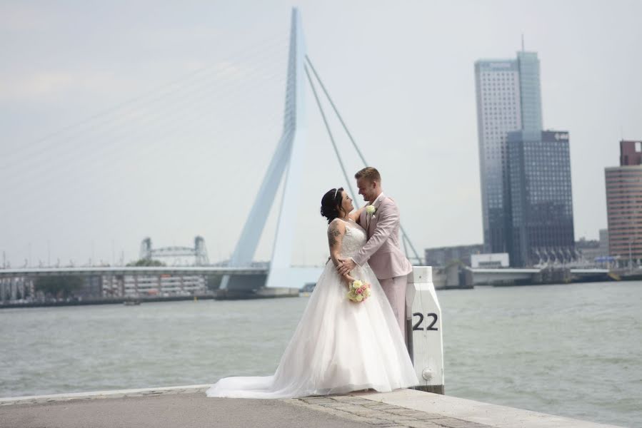 Fotógrafo de casamento Desiree Deden (deden). Foto de 23 de fevereiro 2019