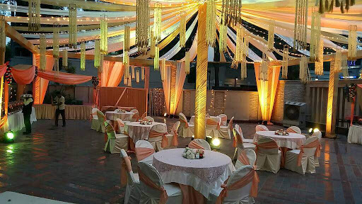 Essex Banquets & Restaurants, Essex Farms, 4, Aurobindo Marg, Opposite IIT Flyover, New Delhi, Delhi 110016, India, Wedding_Venue, state UP