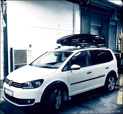 Thule-Touring-700-Alpine-CrossTouran