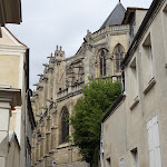 Rue Péteau de Maulette : chevet de l'église Saint-Pierre de Montfort-l'Amaury