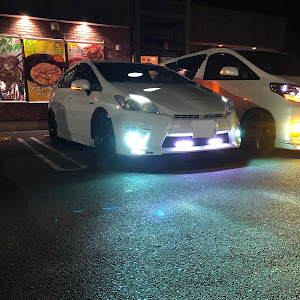 プリウス ZVW30