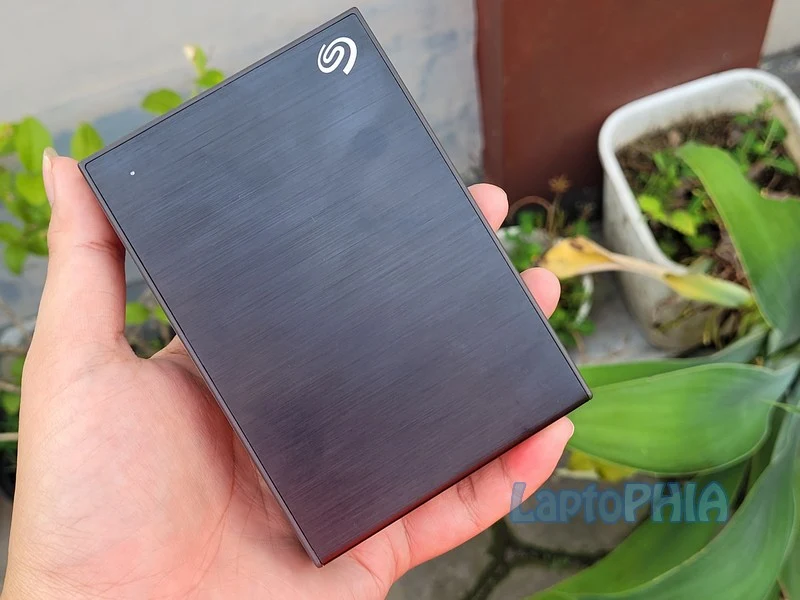 Desain Seagate One Touch 4TB