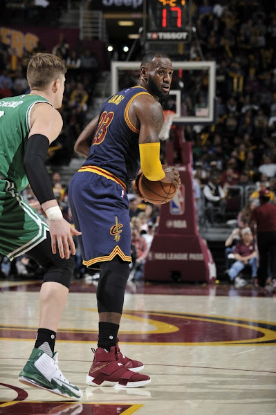 LBJ Laces Up Maroon Nike LeBron Soldier 10 in Win vs Celtics