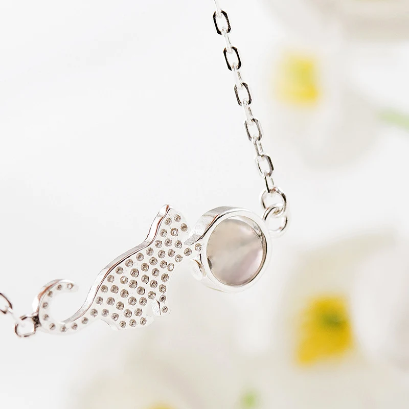 Pulsera PlayingSilver Disfruta de la libertad de movimiento y la elegancia con nuestra pulsera. Ligera, duradera, y perfecta para cualquier ocasión.