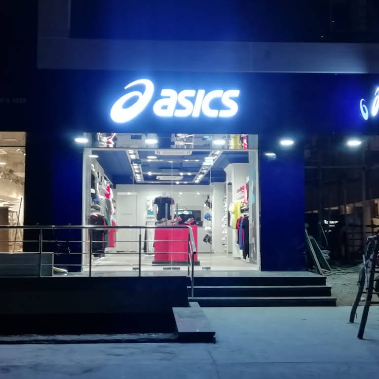 asics store jaipur