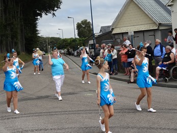 2017.06.25-007 les majorettes de Fécamp