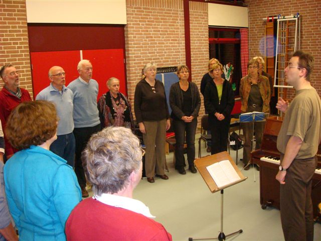 wekelijks wordt in de Julianaschool gerepeteerd