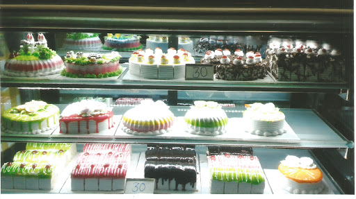 Kisan Bakery, Mominpura Rd, Mominpura, Akola, Maharashtra 444001, India, Bakery_and_Cake_Shop, state MH