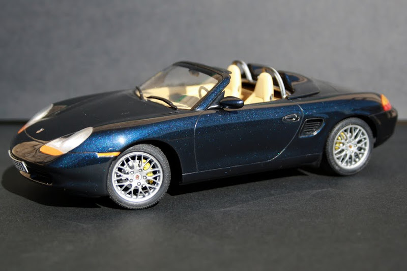 Porsche Boxster Special Edition (Tamiya #24249) - Page 3 IMG_9880