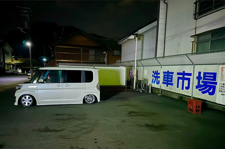 タントカスタムの洗車の頻度ってどのくらい？に関するカスタム事例の投稿画像1枚目