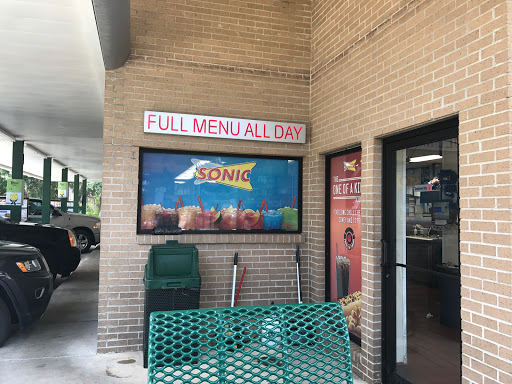 Fast Food Restaurant «Sonic Drive-In», reviews and photos, 330 Emerald Forest Blvd, Covington, LA 70433, USA