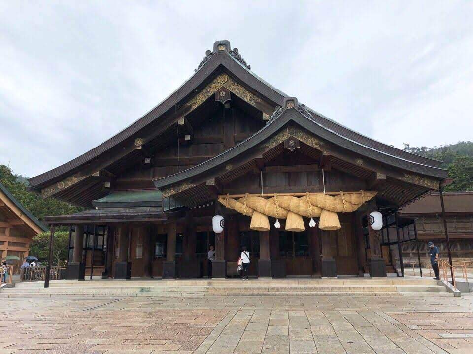 縁結びと神話 出雲大社で体感したご利益とお守り 御朱印の金額 参拝方法まとめ うちごもりlife