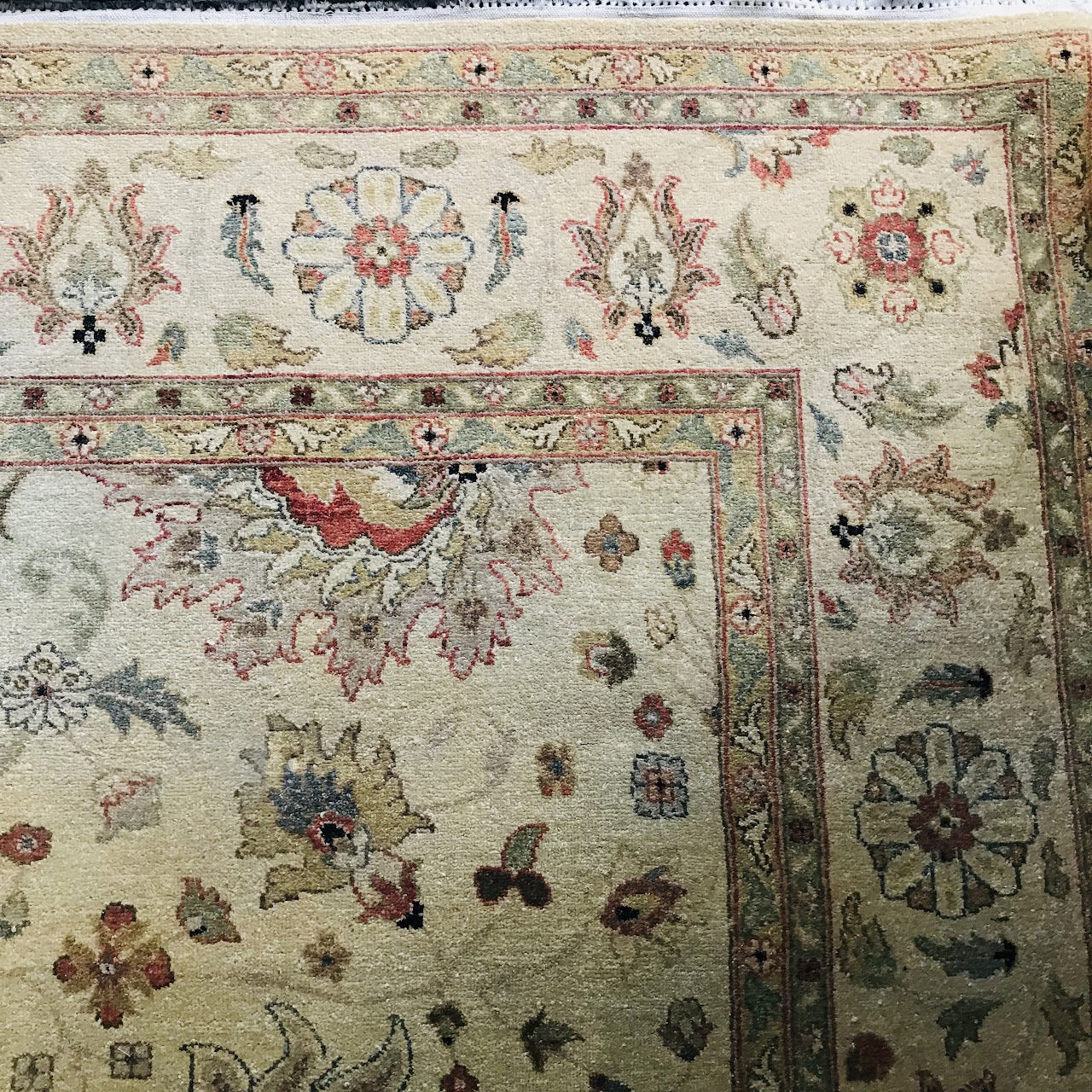 Hand-Woven Floral Wool Carpet