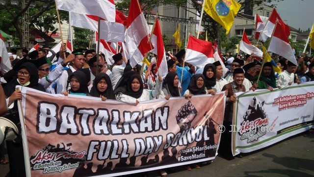 FDS Jangan Bikin Muhammadiyah-NU Bertengkar