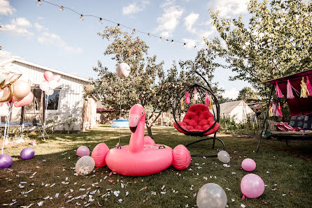 Fotógrafo de casamento Maksim Antonov (maksimantonov). Foto de 28 de outubro 2021